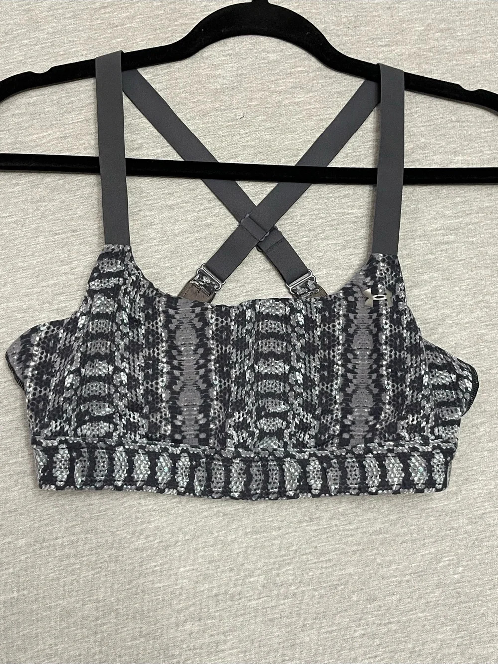 Under Armour Gray Patterned Sports Bra with Crossback Straps